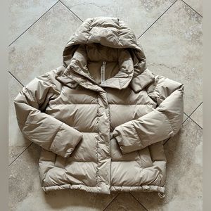 Lululemon wunder puff jacket sz 6